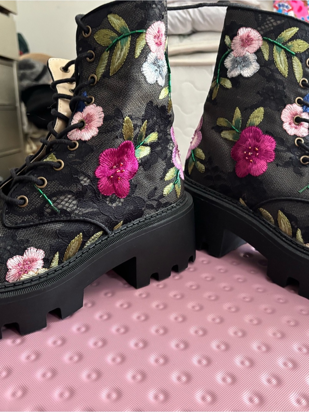 Betsey Johnson Black Lace-Up Floral Embroidered Combat Boots - Picture 2 of 5